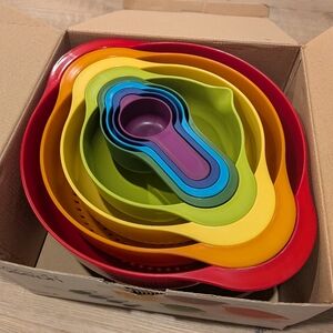 Joseph Joseph Nest 8 Bowl Set - BRAND NEW IN BOX